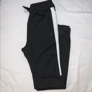 Athletic sweatpants